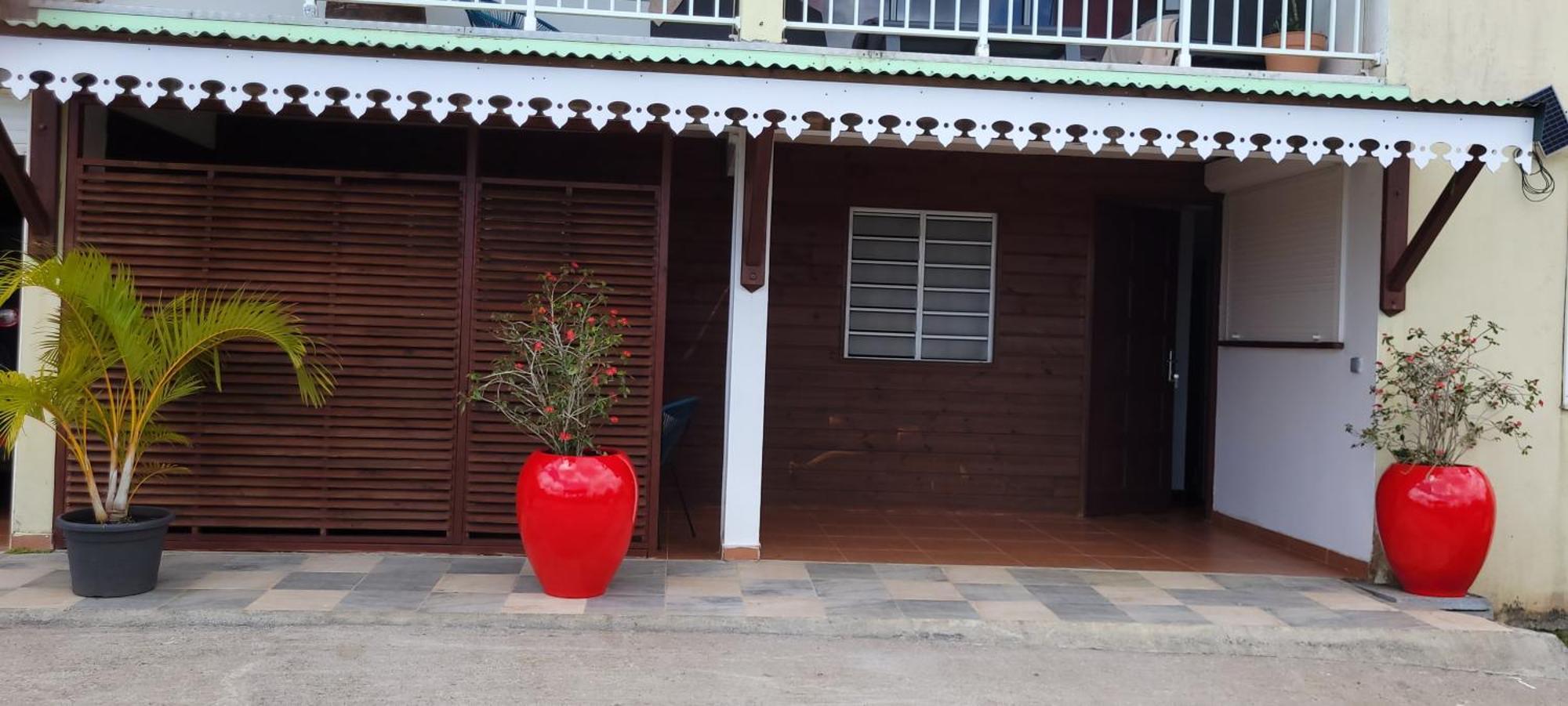 Ericka Et Francois Apartment Quartier Monplaisir Exterior foto